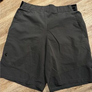 Under Armour Men's Dark Gray Athletic Shorts